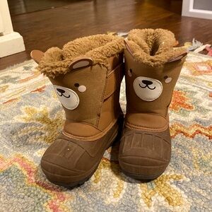 Adorable Cat & Jack toddler boots size 8